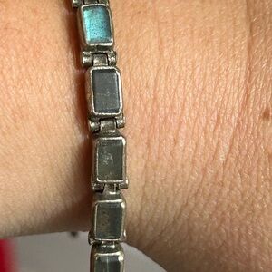 Labradorite gemstone sterling silver bracelet .925 💙